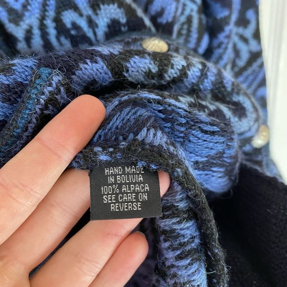 Intiwara M‎ 100% Alpaca Sweater Cardigan Vintage Abstract Tapestry Silver button - Picture 3 of 5